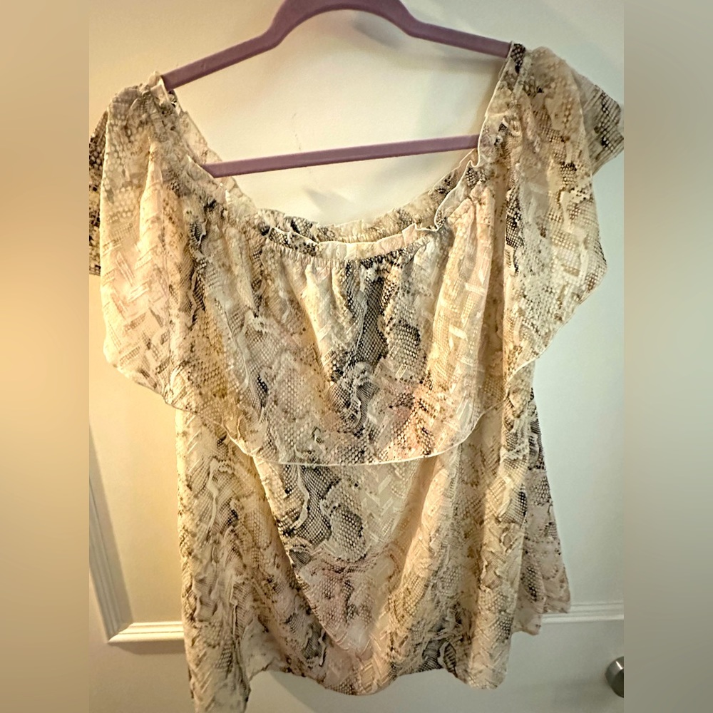 Off the shoulder snakeskin print top